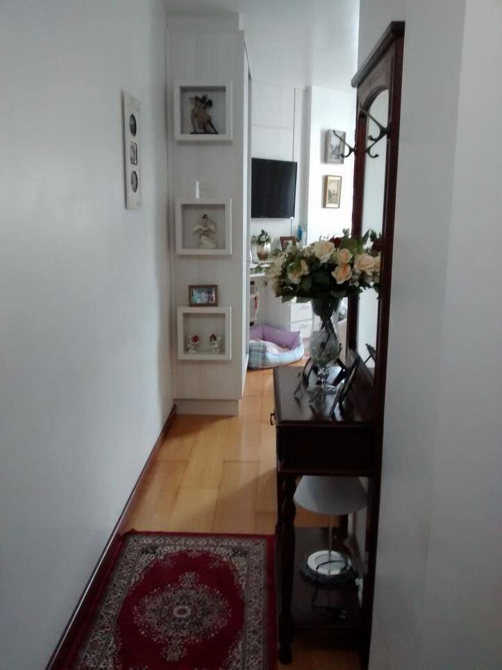 Apartamento à venda com 3 quartos, 157m² - Foto 9