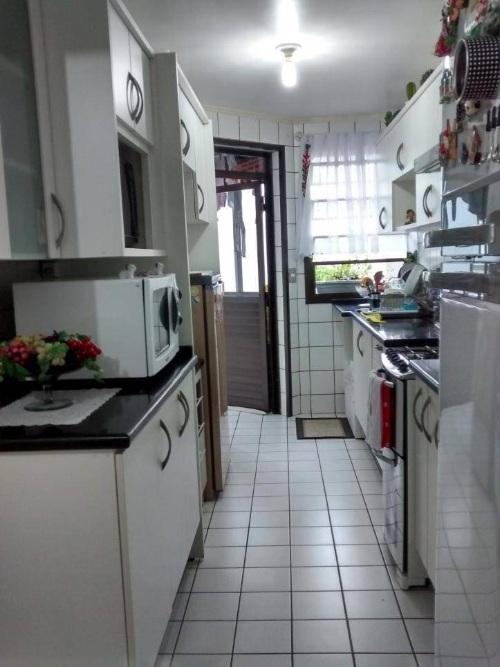 Apartamento à venda com 3 quartos, 157m² - Foto 30