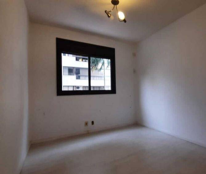 Apartamento à venda com 4 quartos, 139m² - Foto 15