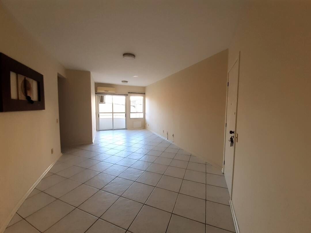 Apartamento à venda com 3 quartos, 95m² - Foto 3