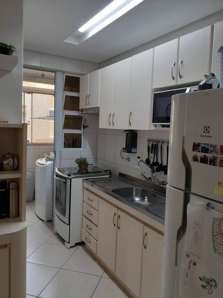 Apartamento à venda com 2 quartos, 68m² - Foto 6