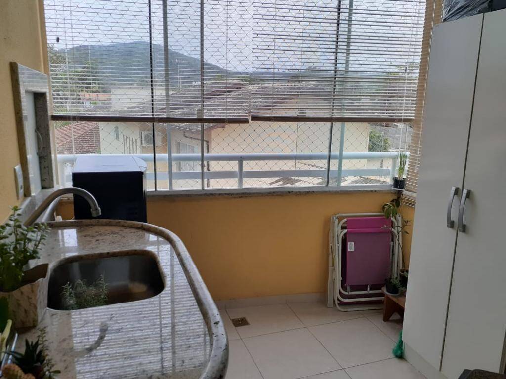 Apartamento à venda com 2 quartos, 68m² - Foto 18