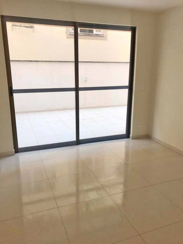 Apartamento à venda com 2 quartos, 105m² - Foto 3