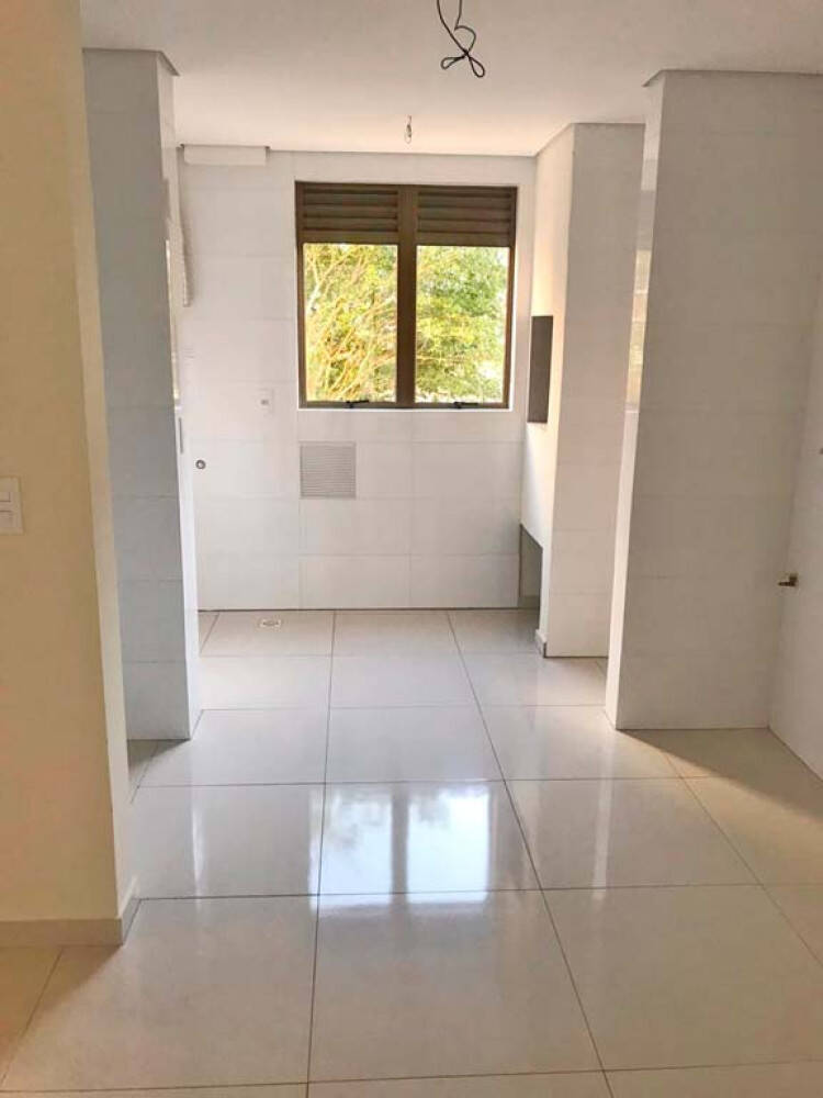 Apartamento à venda com 2 quartos, 105m² - Foto 5