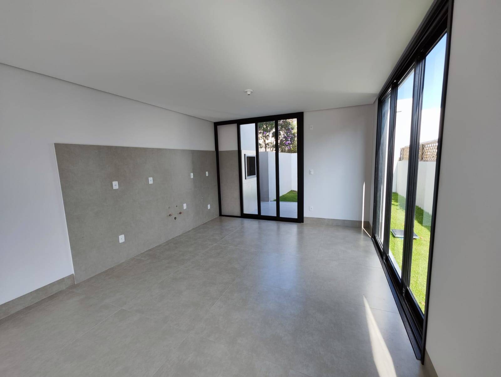 Casa à venda com 3 quartos, 153m² - Foto 7