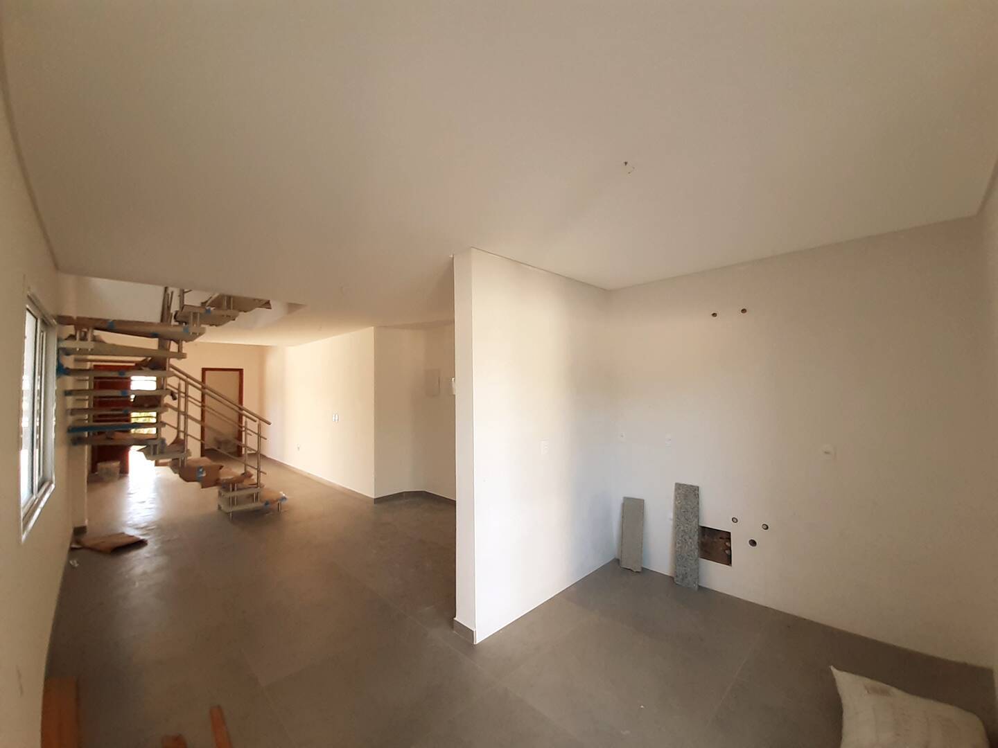 Casa à venda com 3 quartos, 168m² - Foto 3