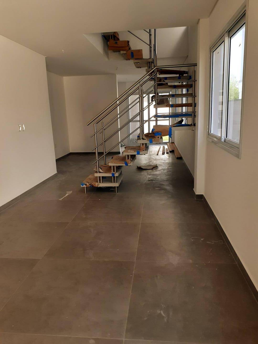 Casa à venda com 3 quartos, 168m² - Foto 7