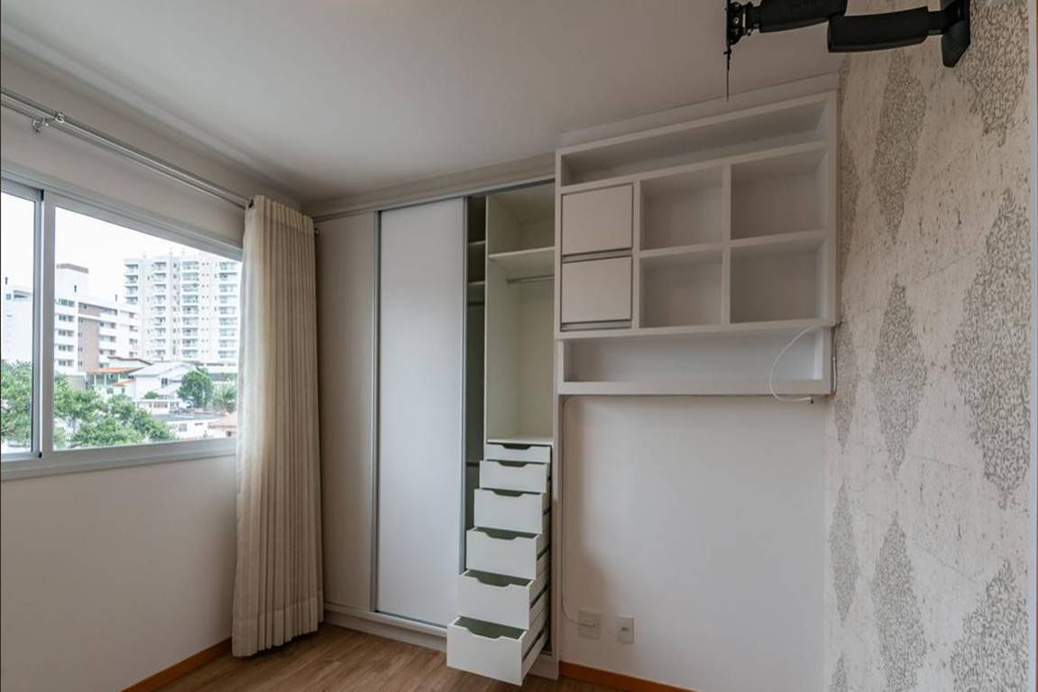 Apartamento à venda com 2 quartos, 75m² - Foto 14