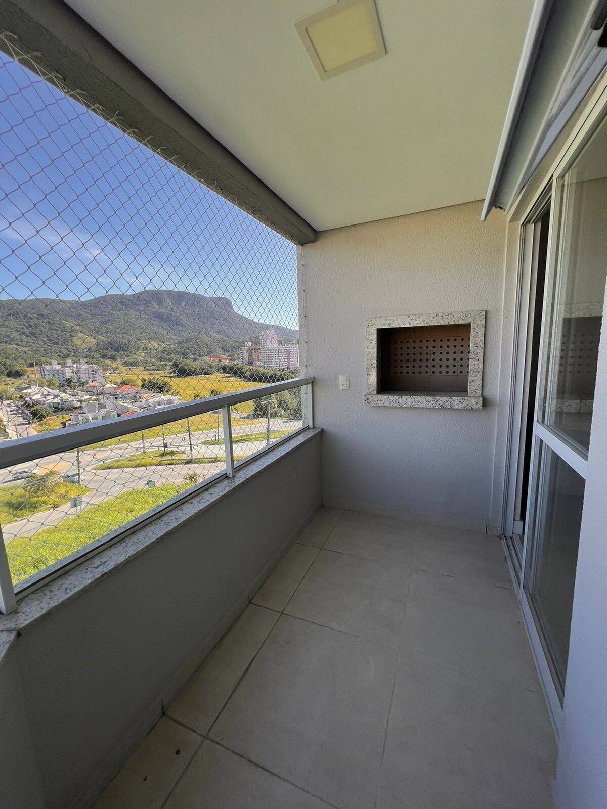 Apartamento à venda com 2 quartos, 75090m² - Foto 1