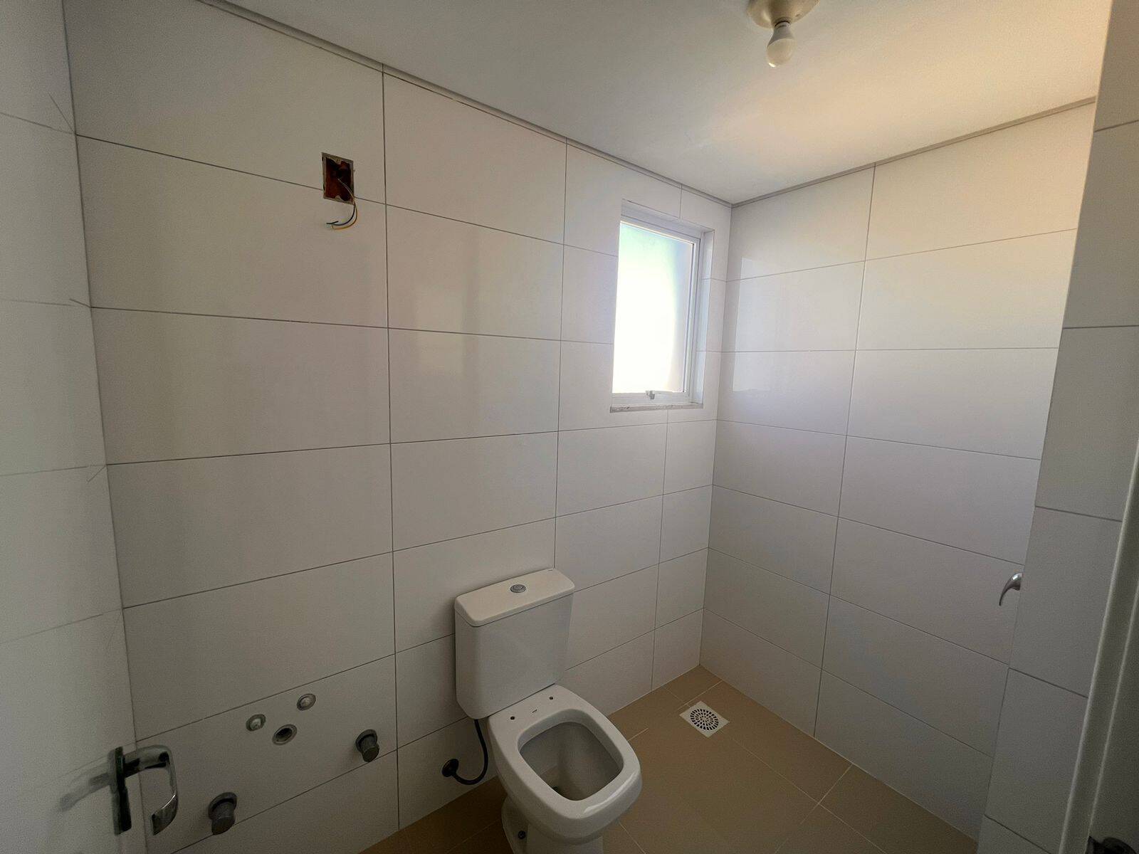 Apartamento à venda com 2 quartos, 75090m² - Foto 17