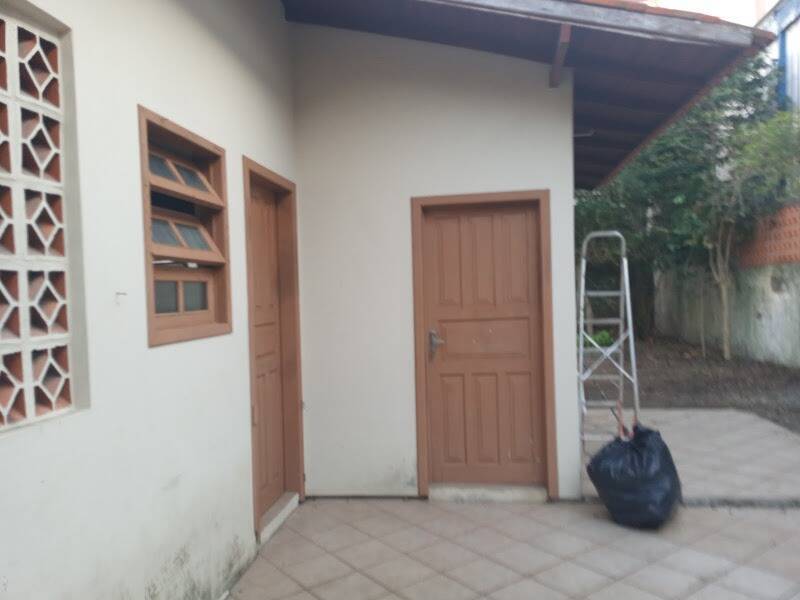 Casa à venda com 3 quartos, 220m² - Foto 18