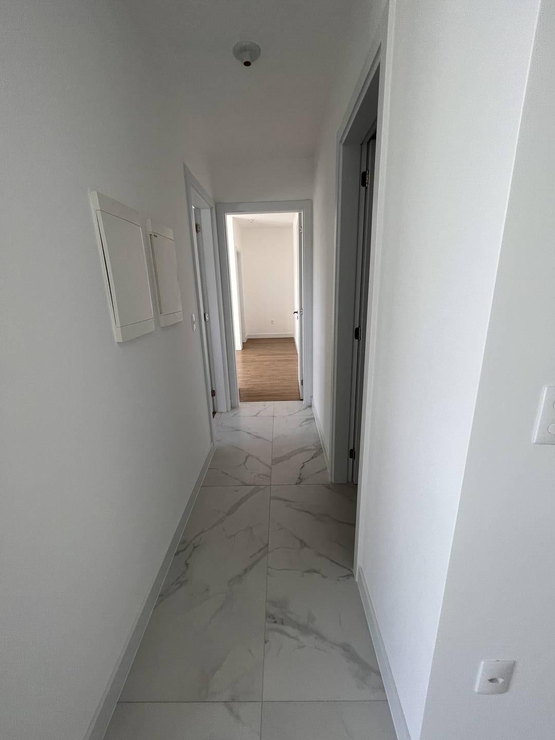 Apartamento à venda com 2 quartos, 80m² - Foto 7