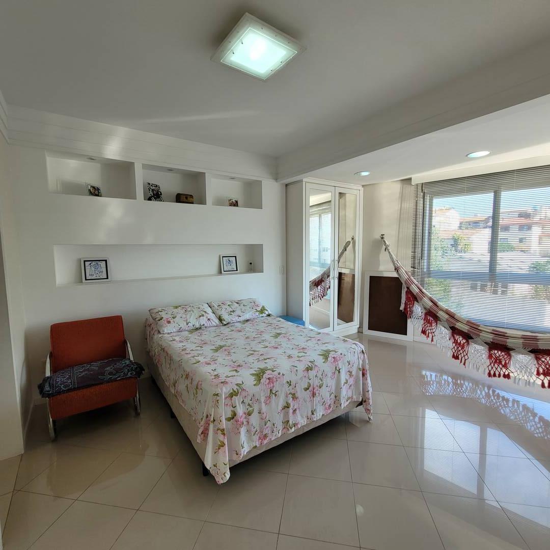 Casa à venda com 3 quartos, 334m² - Foto 68