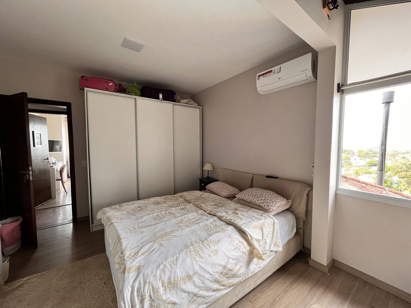 Casa à venda com 4 quartos, 280m² - Foto 26