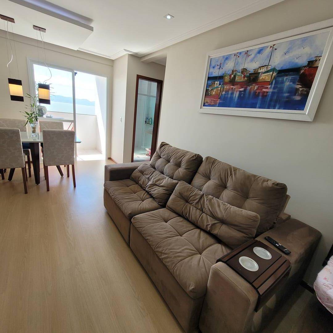 Apartamento à venda com 2 quartos, 68m² - Foto 10