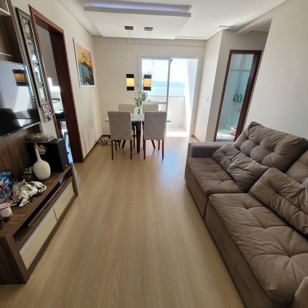 Apartamento à venda com 2 quartos, 68m² - Foto 11