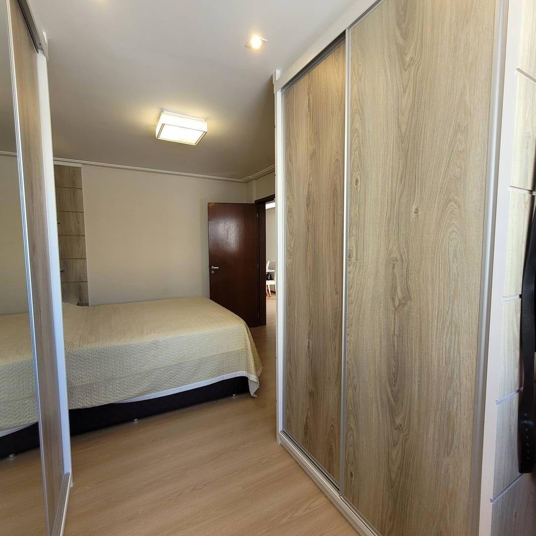 Apartamento à venda com 2 quartos, 68m² - Foto 57