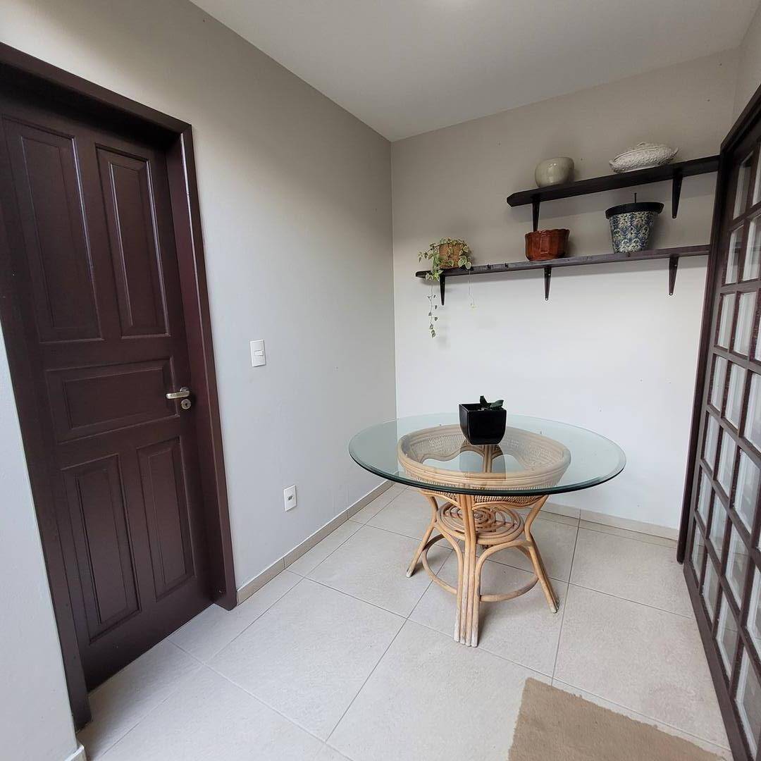 Casa à venda com 3 quartos, 200m² - Foto 32