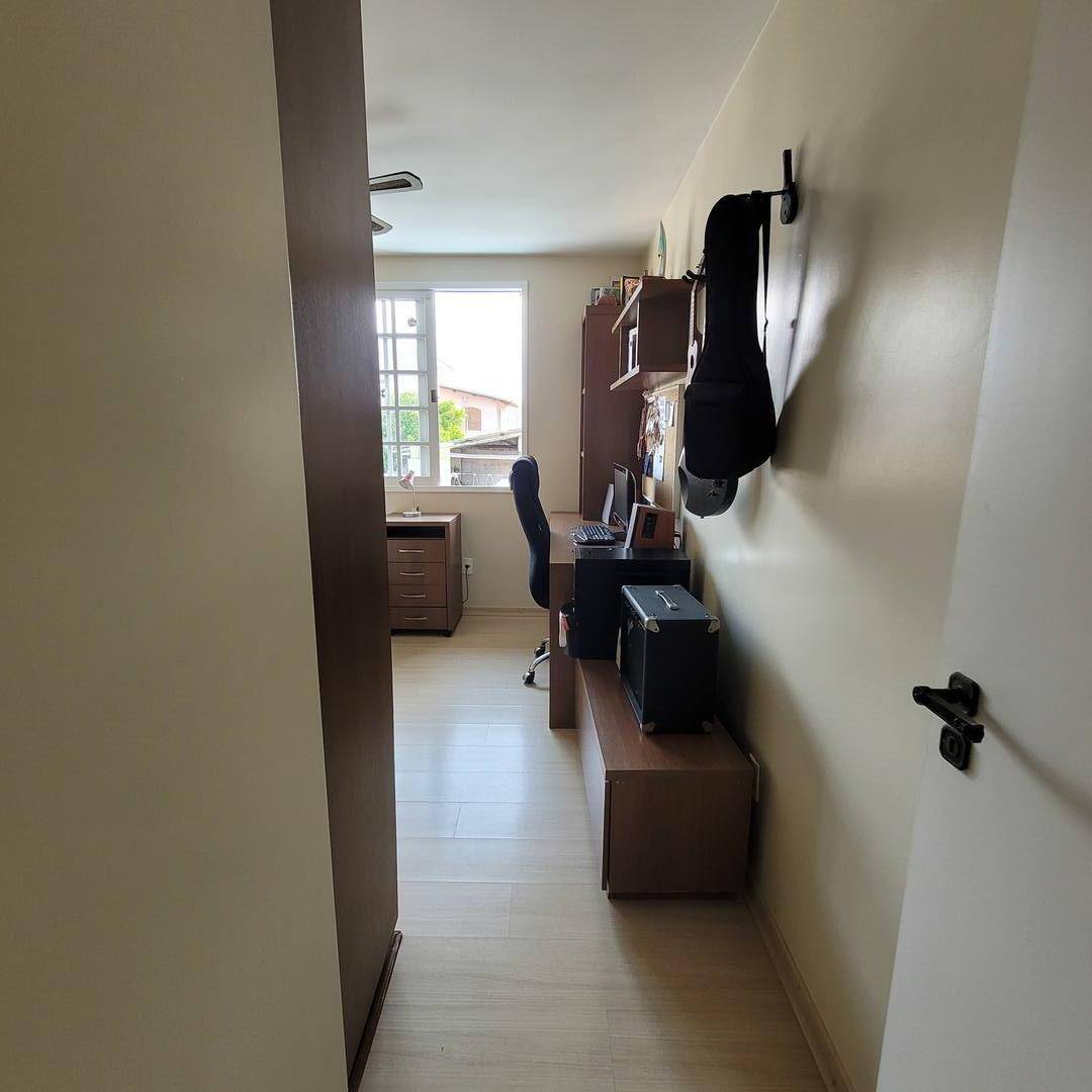 Casa à venda com 3 quartos, 200m² - Foto 94