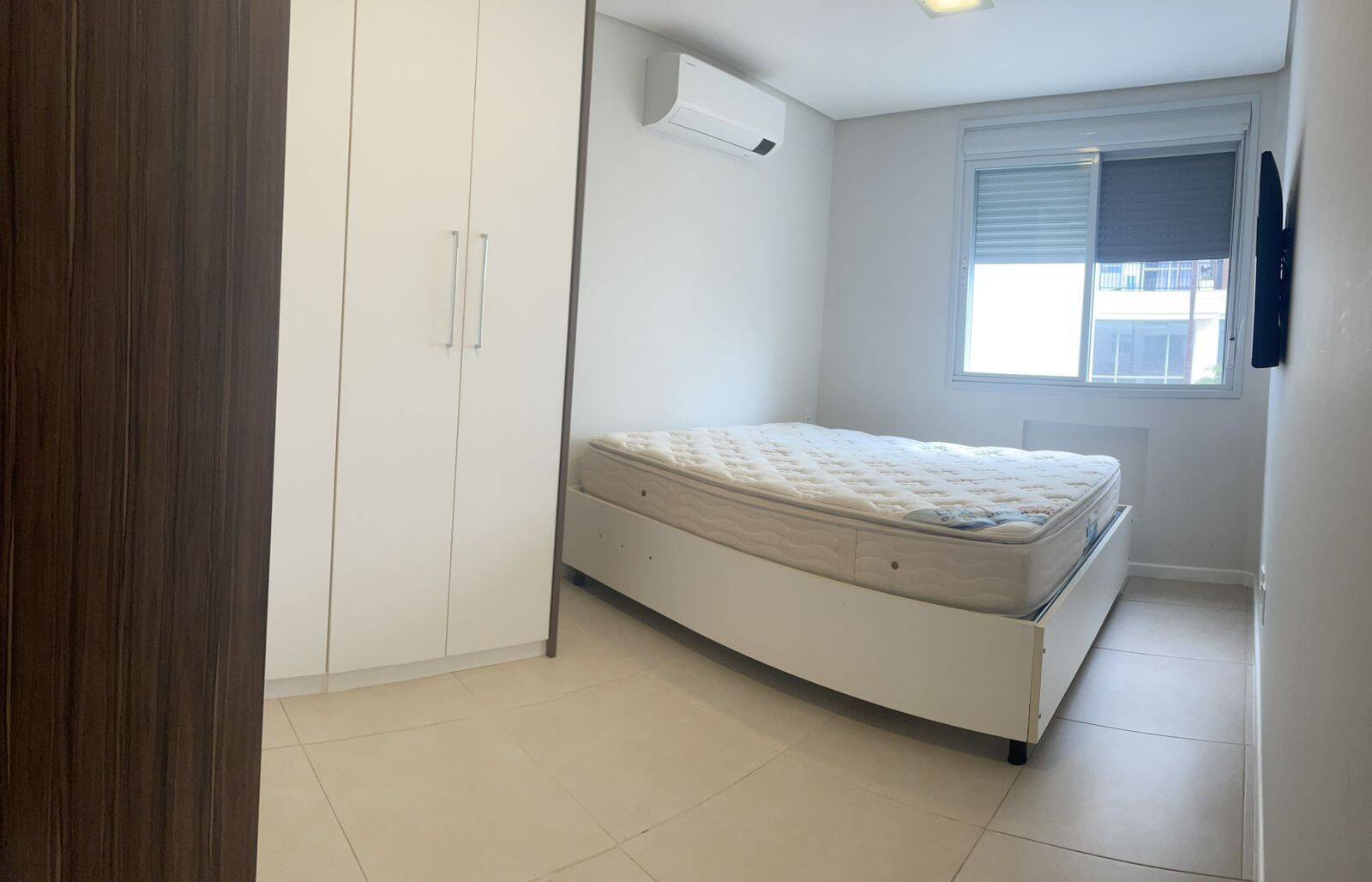 Apartamento à venda com 2 quartos, 84m² - Foto 45