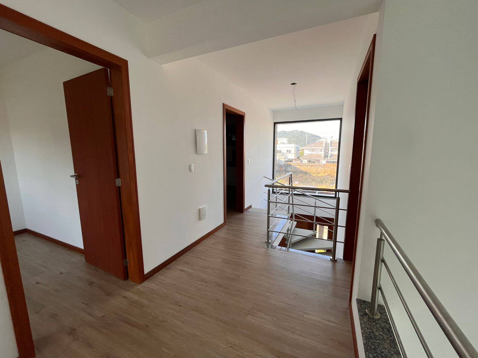 Casa à venda com 3 quartos, 166m² - Foto 9