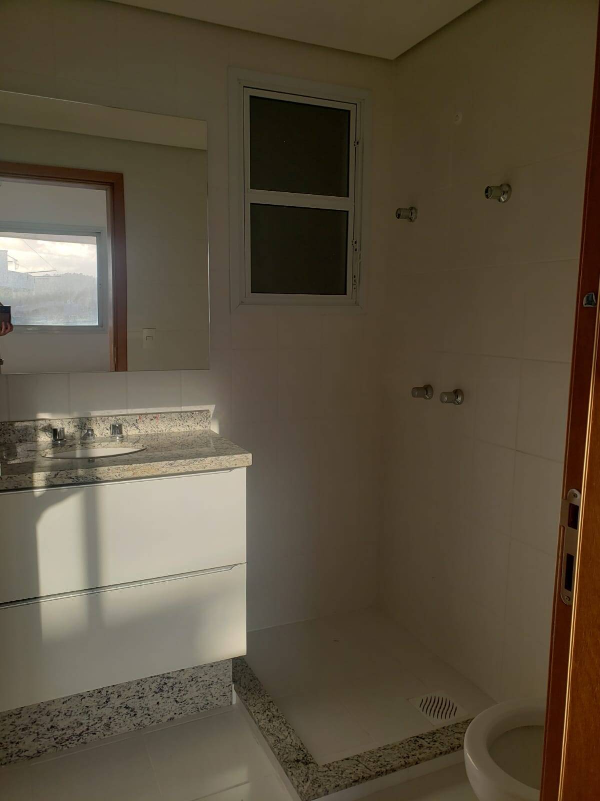 Apartamento à venda com 2 quartos, 75m² - Foto 12