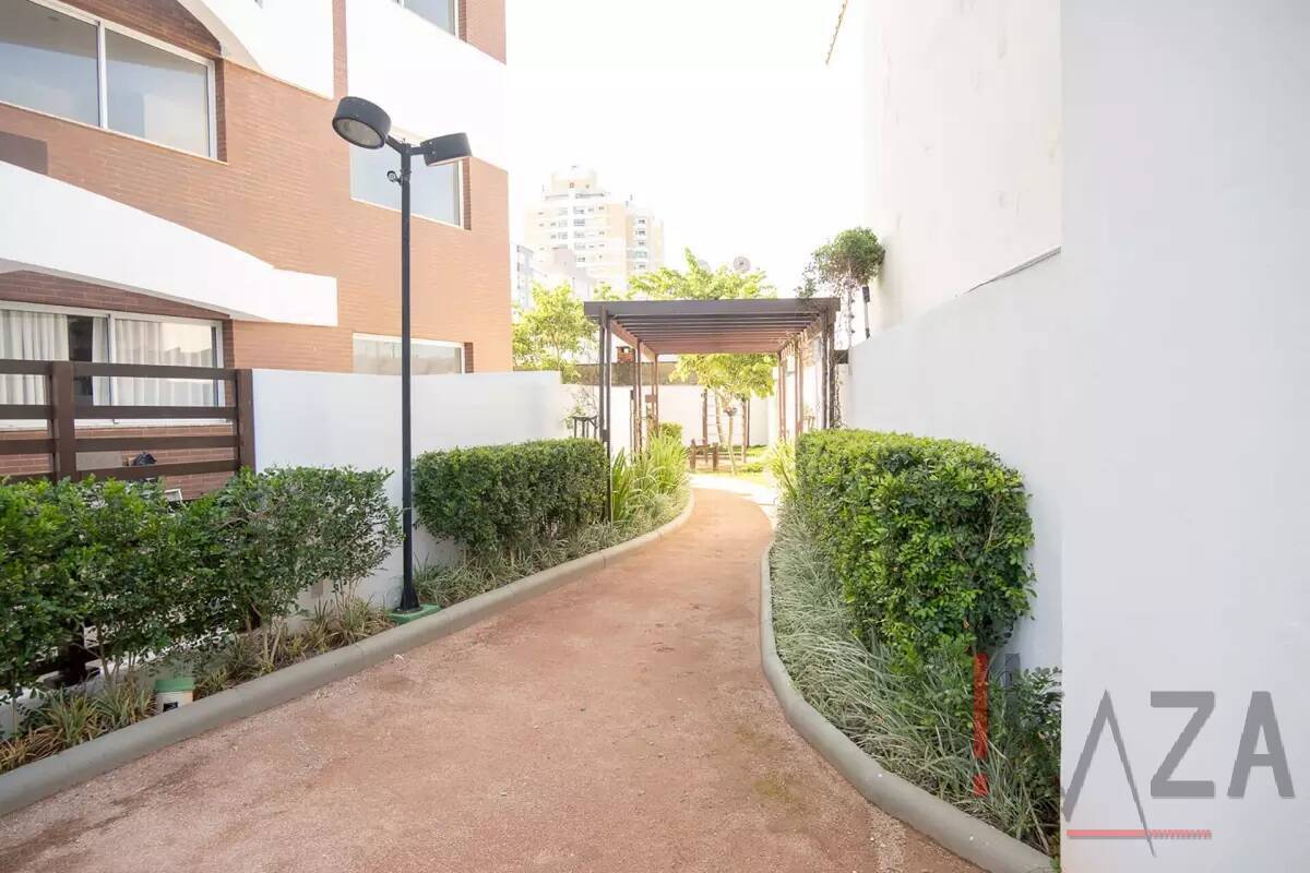 Apartamento à venda com 2 quartos, 75m² - Foto 41