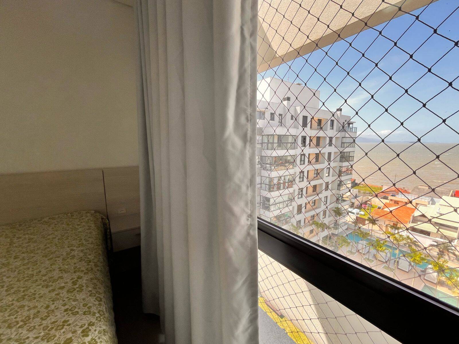 Apartamento à venda com 2 quartos, 75m² - Foto 17