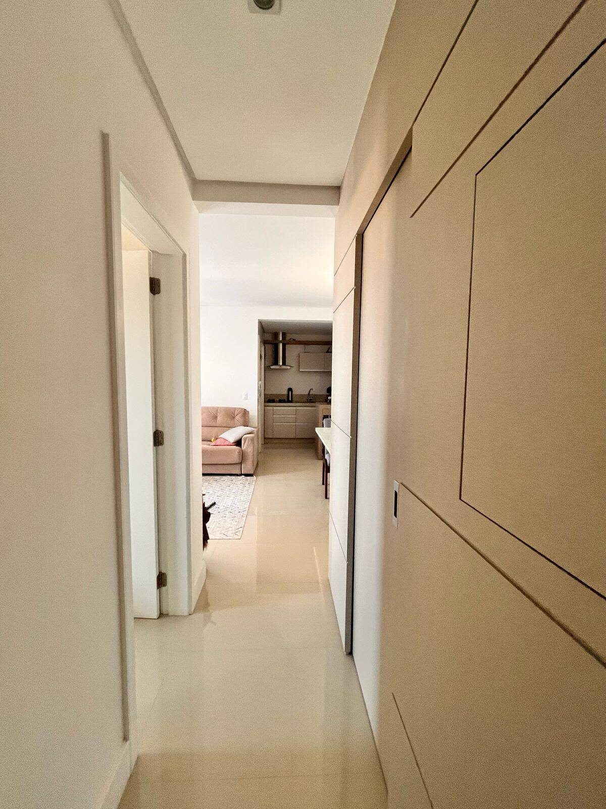 Apartamento à venda com 2 quartos, 75m² - Foto 15