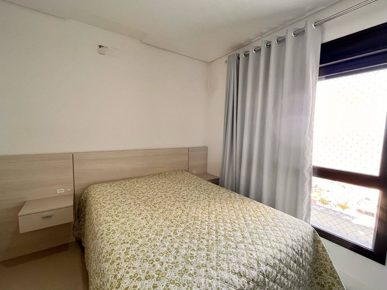 Apartamento à venda com 2 quartos, 75m² - Foto 18