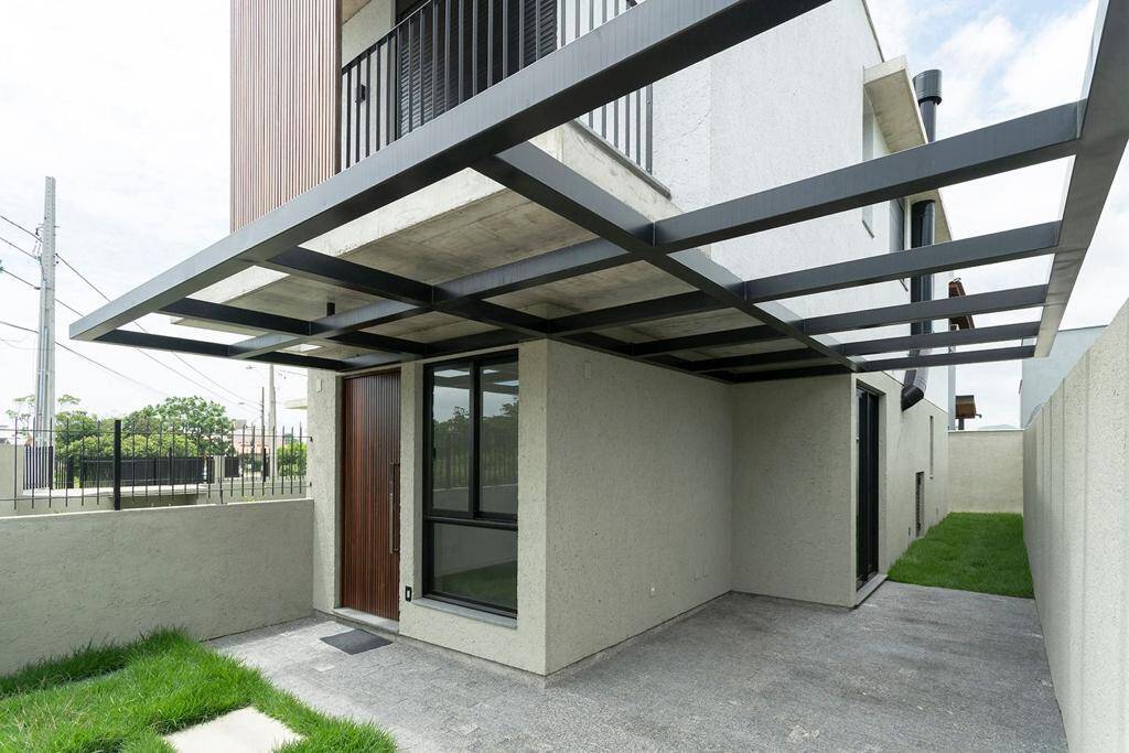 Casa à venda com 3 quartos, 137m² - Foto 2