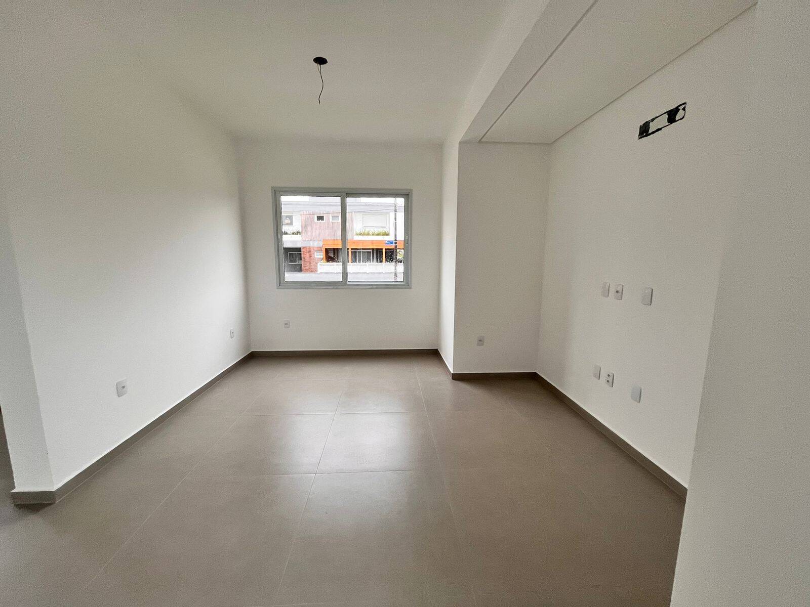 Casa à venda com 3 quartos, 140m² - Foto 4