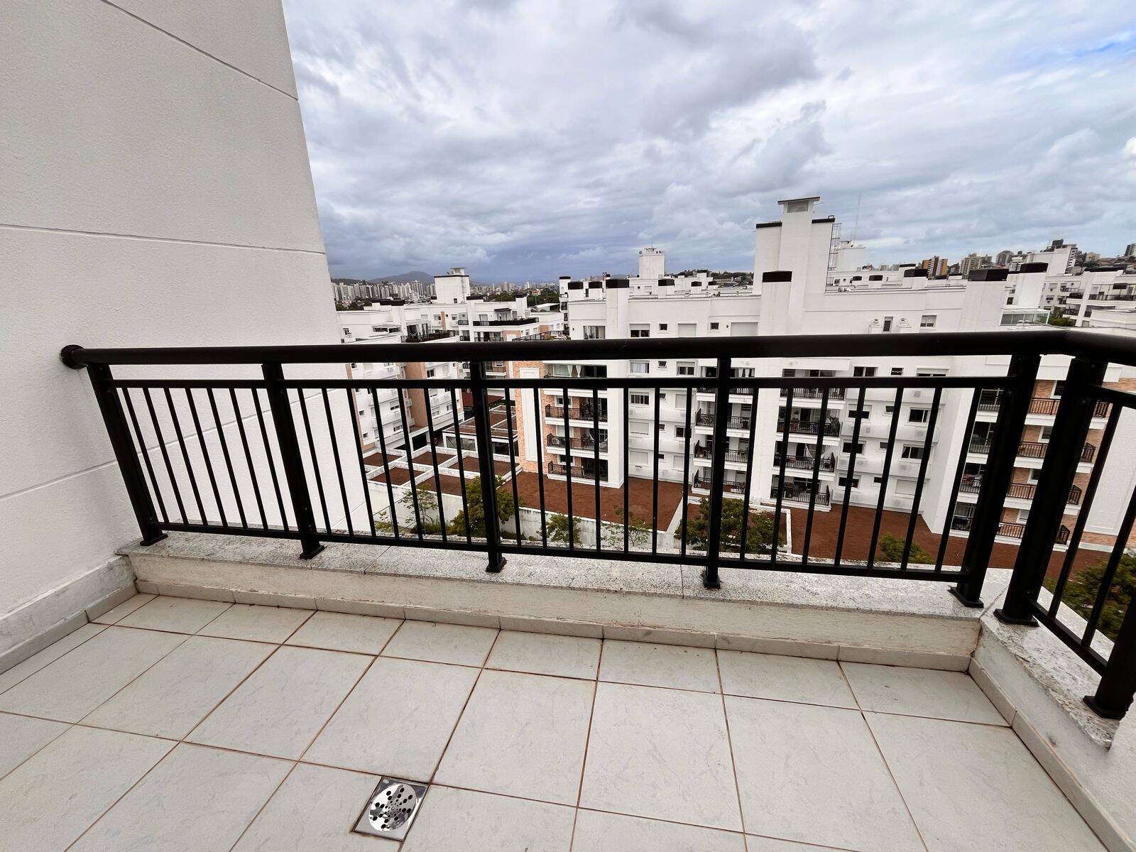 Apartamento à venda com 3 quartos, 173m² - Foto 26