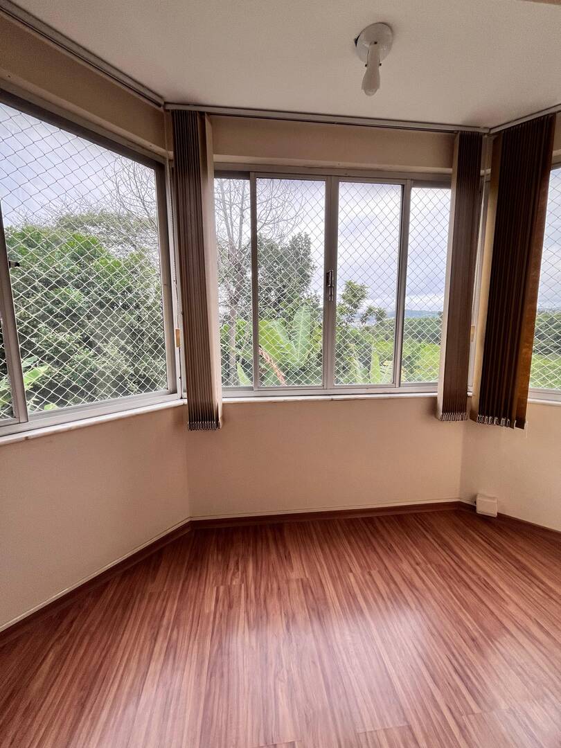 Apartamento à venda com 4 quartos, 105m² - Foto 6