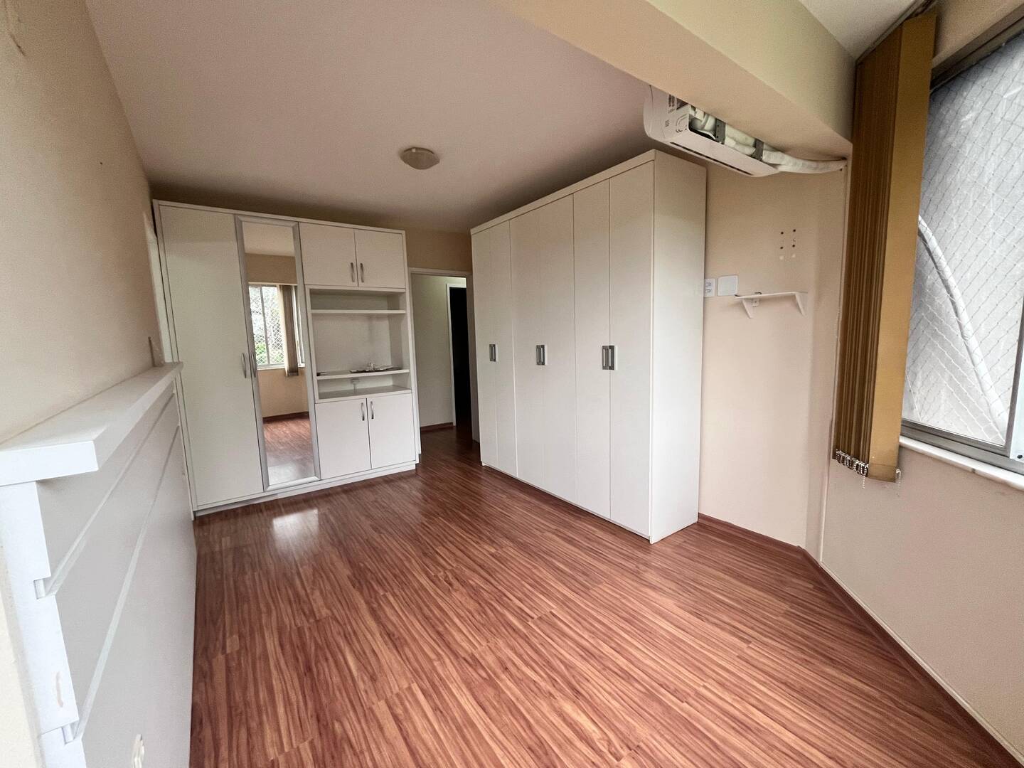 Apartamento à venda com 4 quartos, 105m² - Foto 17