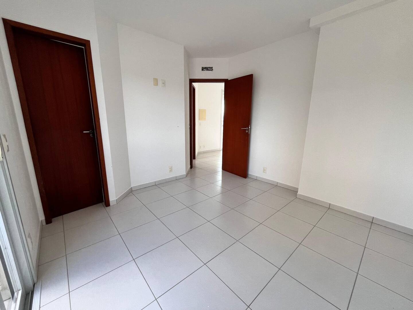 Apartamento à venda com 2 quartos, 65m² - Foto 6