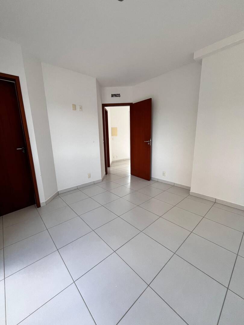 Apartamento à venda com 2 quartos, 65m² - Foto 12