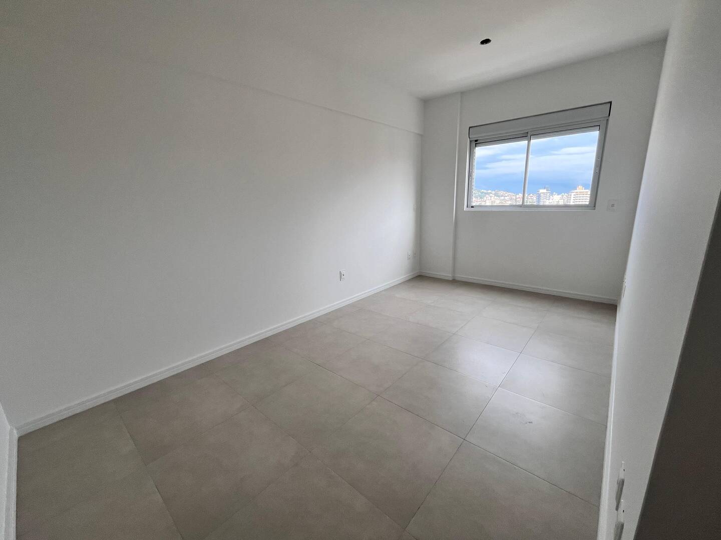 Apartamento à venda com 2 quartos, 71m² - Foto 10