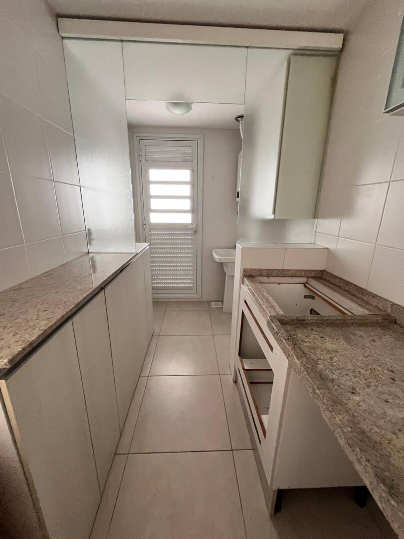 Apartamento para alugar com 2 quartos, 84m² - Foto 9