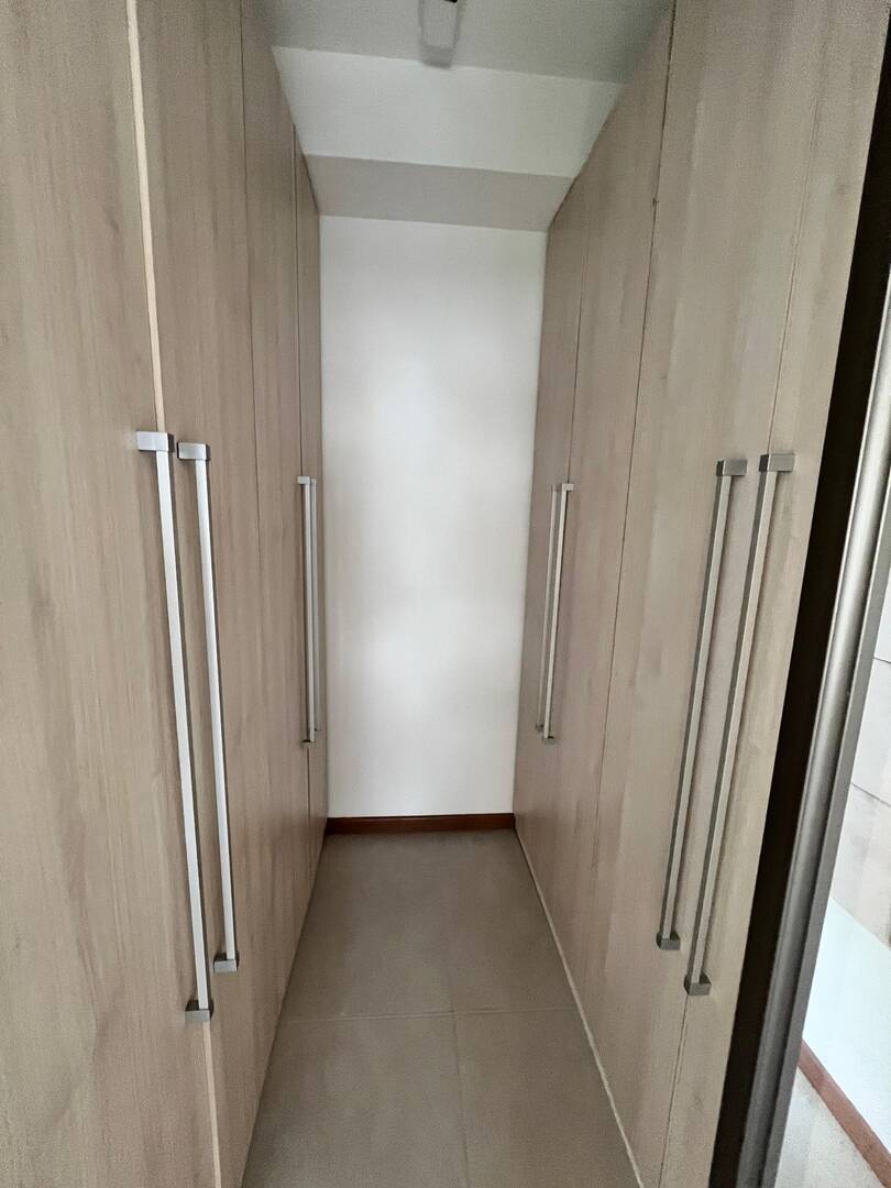 Apartamento para alugar com 2 quartos, 84m² - Foto 17