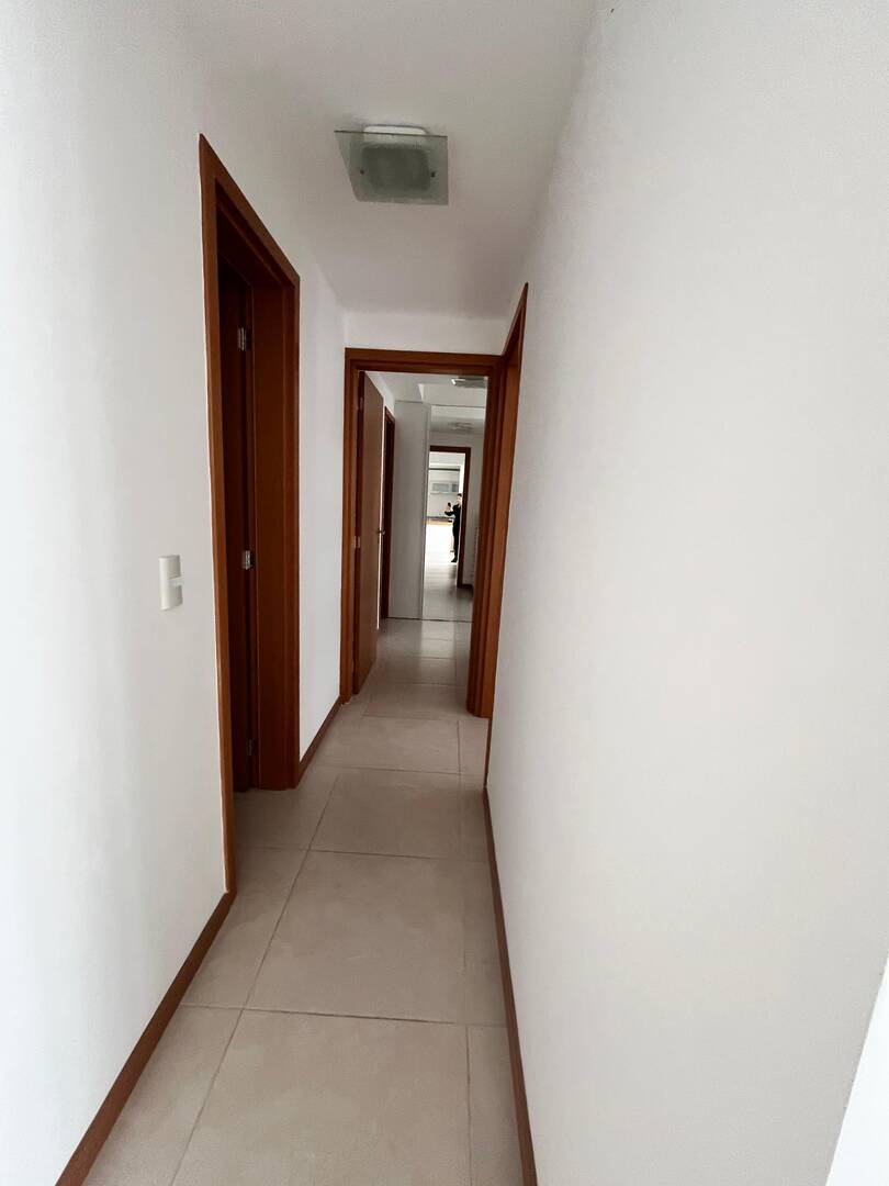 Apartamento para alugar com 2 quartos, 84m² - Foto 11