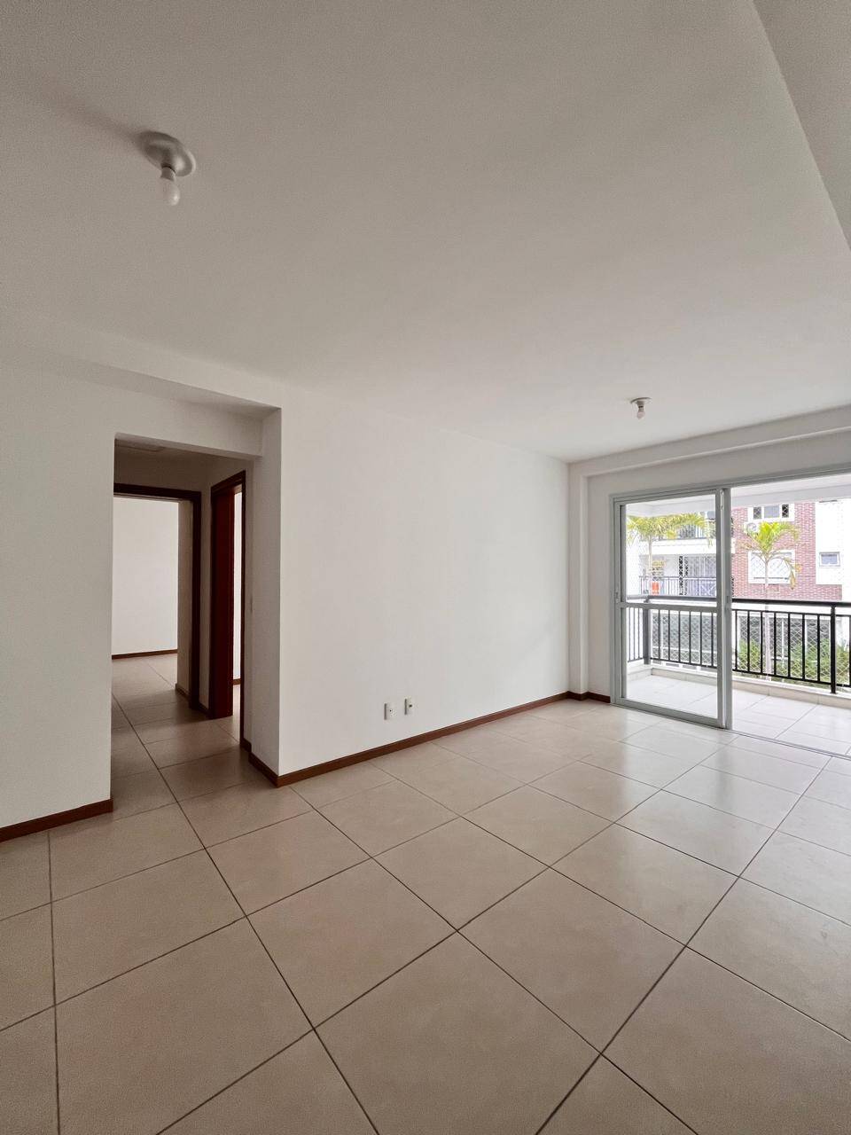 Apartamento à venda com 2 quartos, 80m² - Foto 51