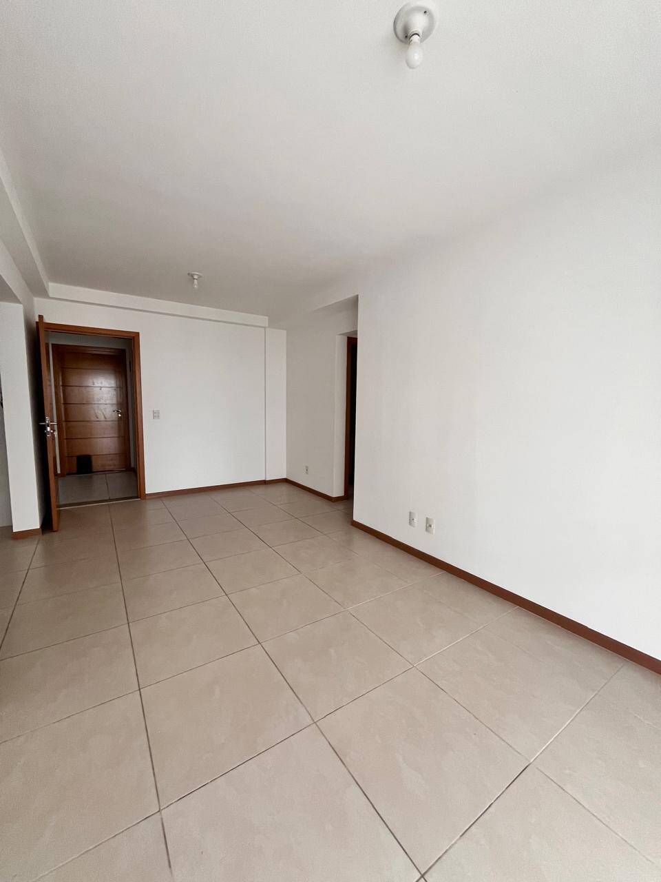 Apartamento à venda com 2 quartos, 80m² - Foto 59