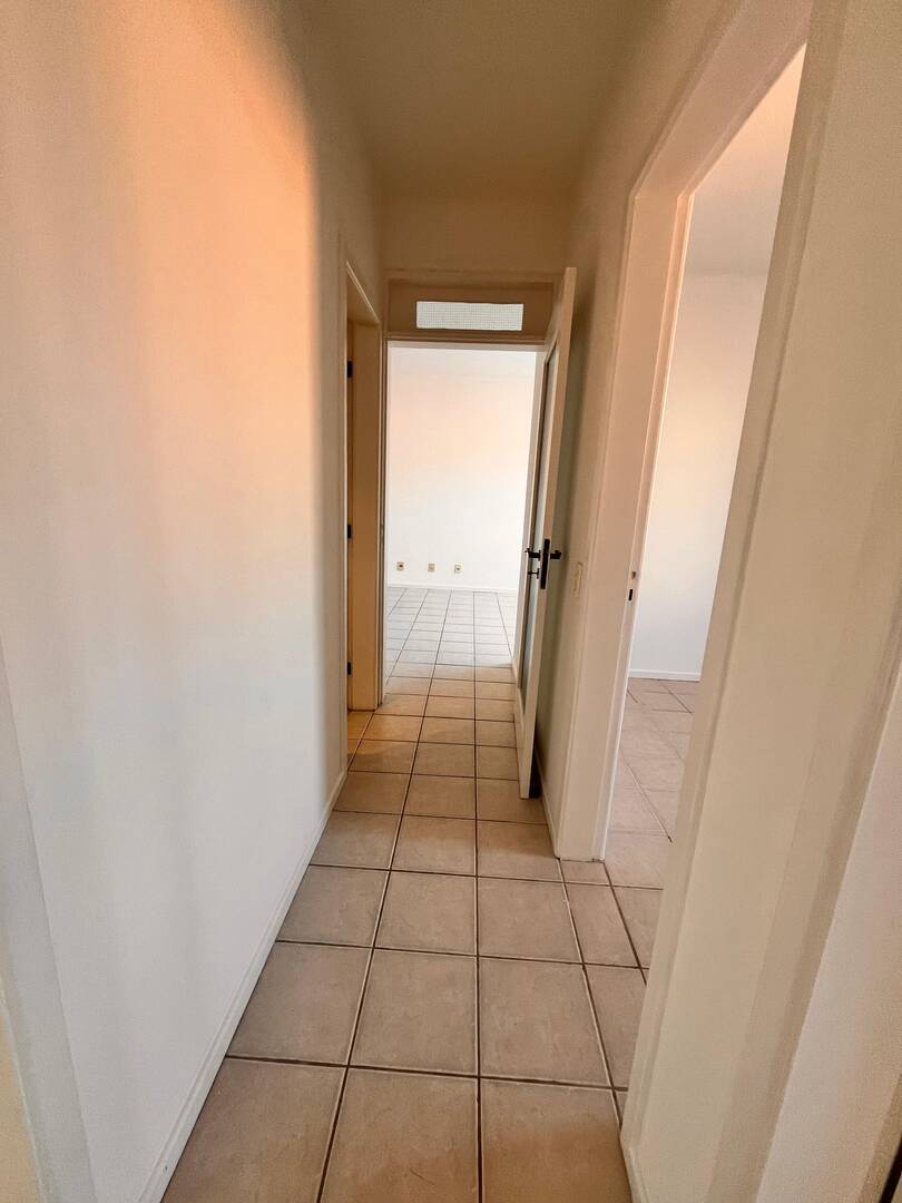 Apartamento à venda com 3 quartos, 90m² - Foto 9