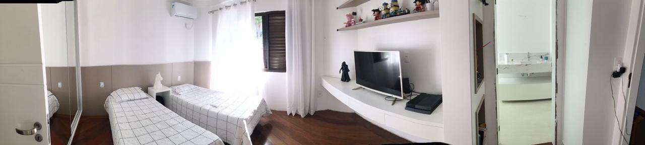 Casa à venda com 4 quartos, 245m² - Foto 23