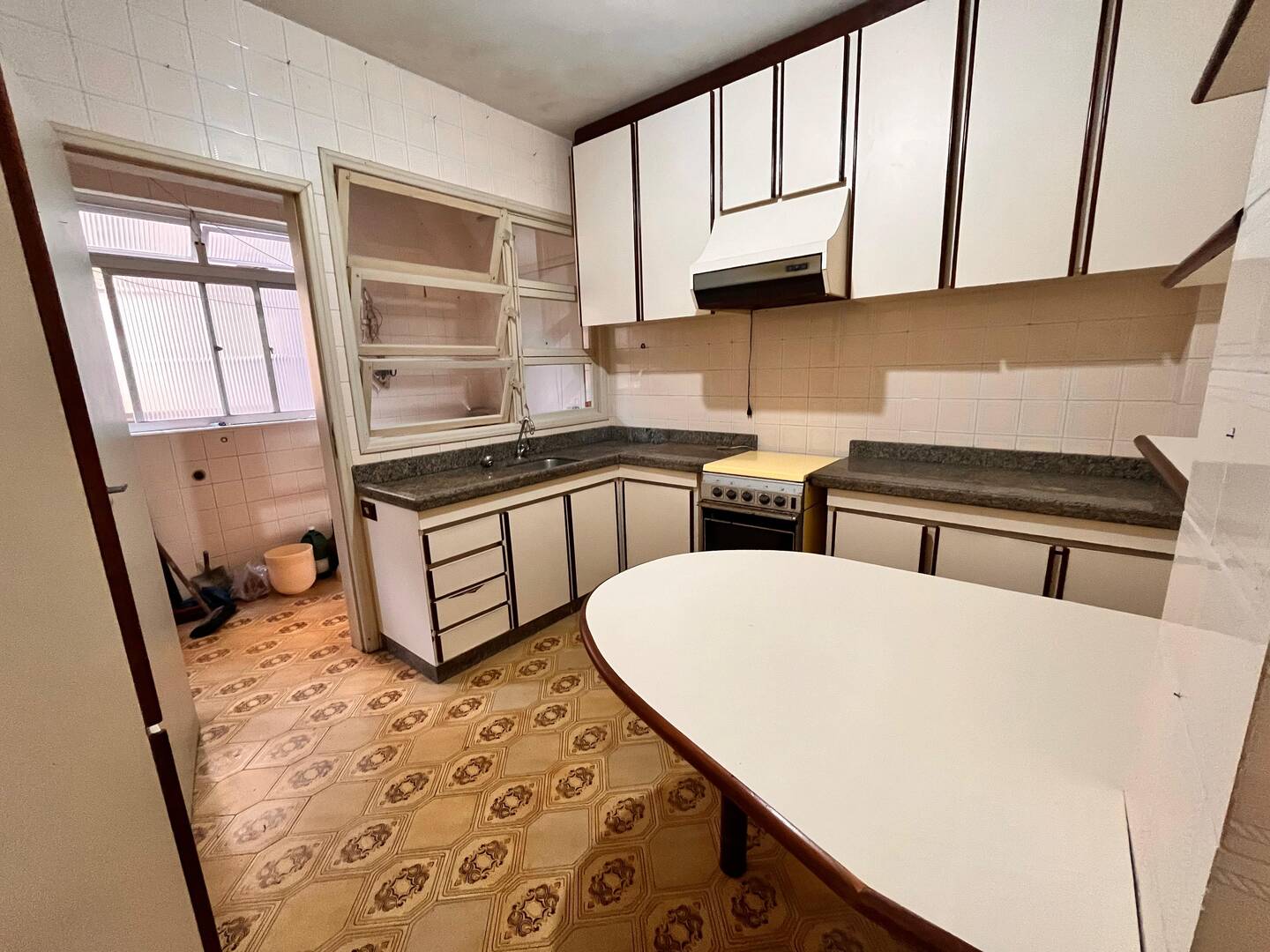 Apartamento à venda com 3 quartos, 98m² - Foto 8