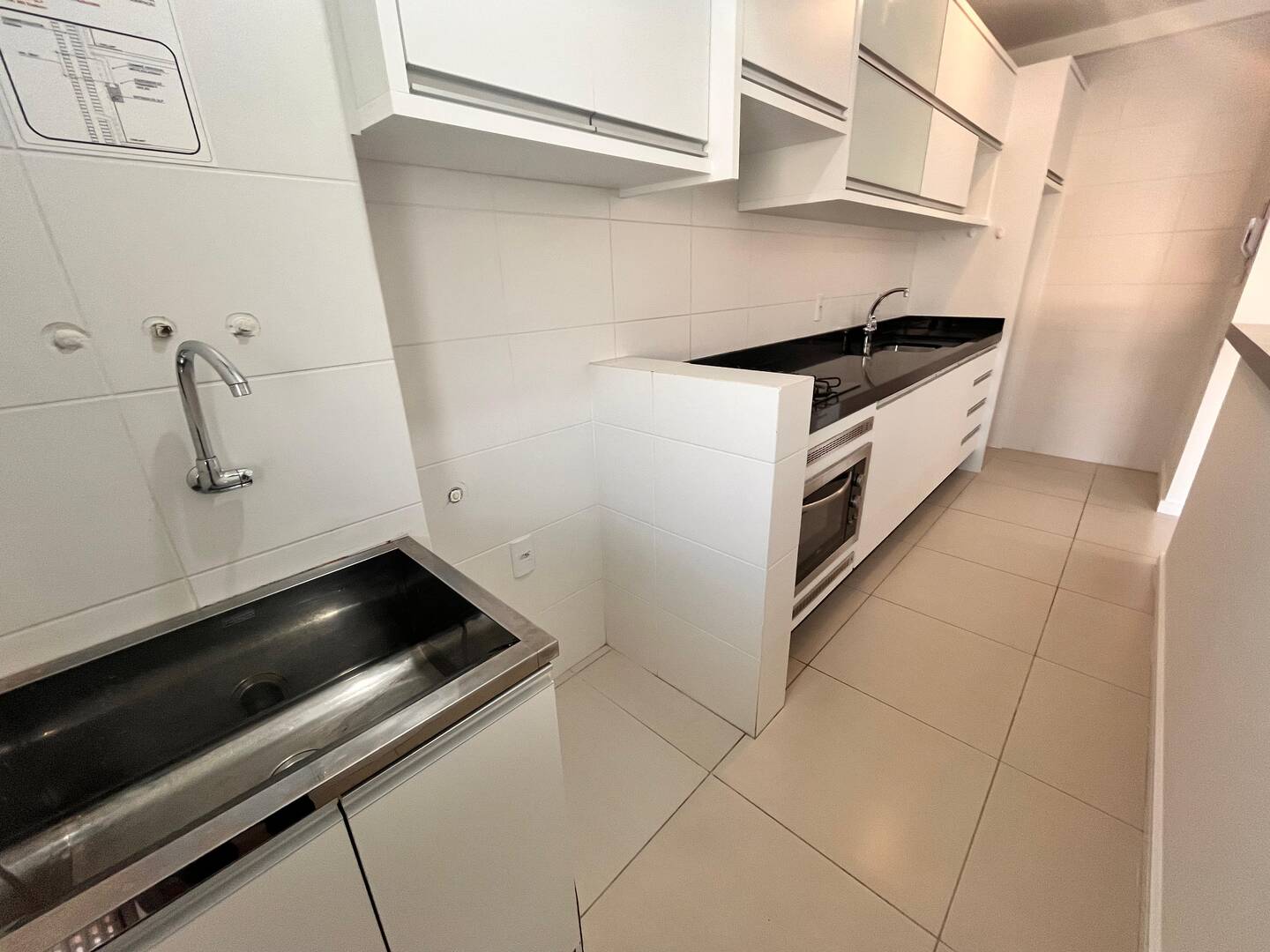 Apartamento à venda com 2 quartos, 69m² - Foto 10