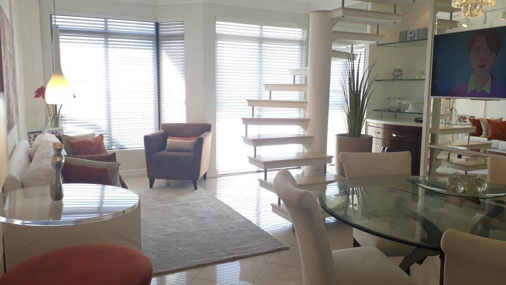 Apartamento à venda com 3 quartos, 203m² - Foto 19