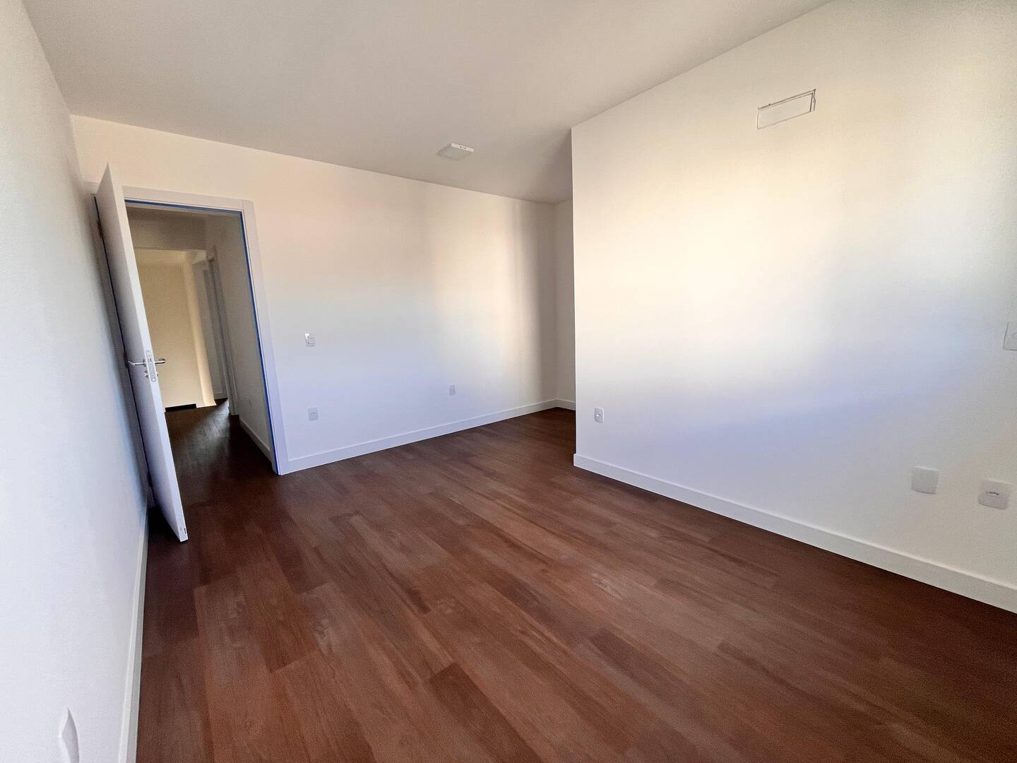 Casa à venda com 3 quartos, 150m² - Foto 10