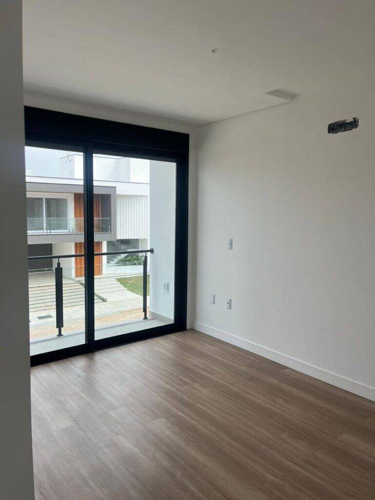 Casa à venda com 3 quartos, 157m² - Foto 12